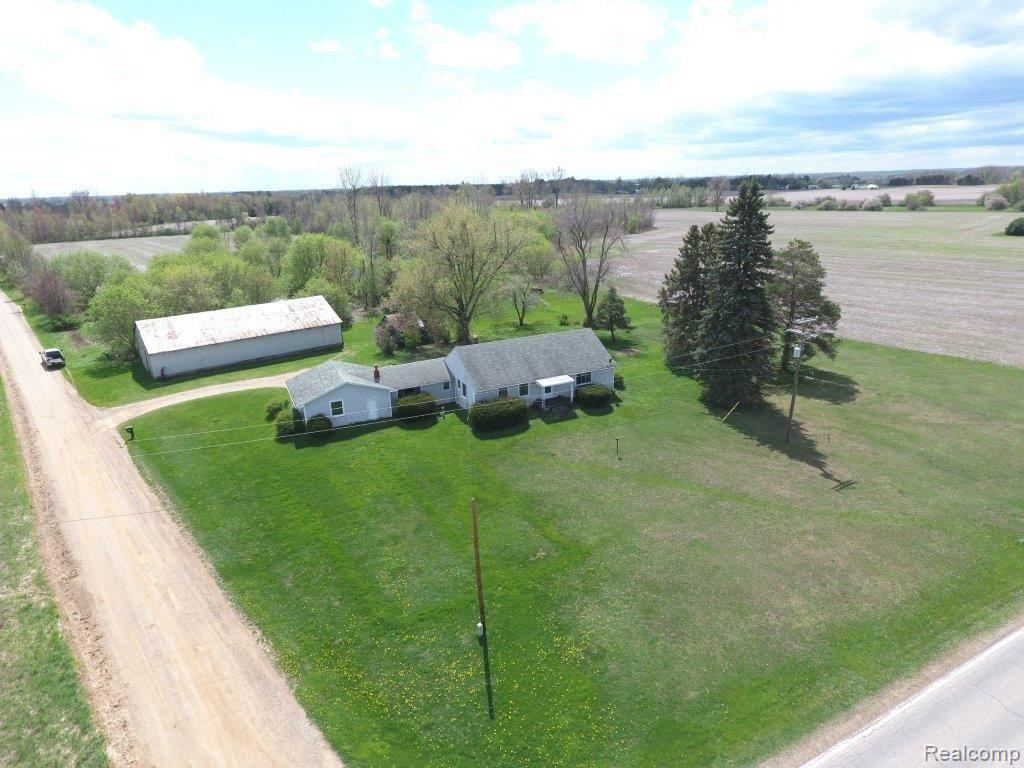 3490 Clifford Road Clifford, MI 48727 - Photo 1 of 21 046.jpg