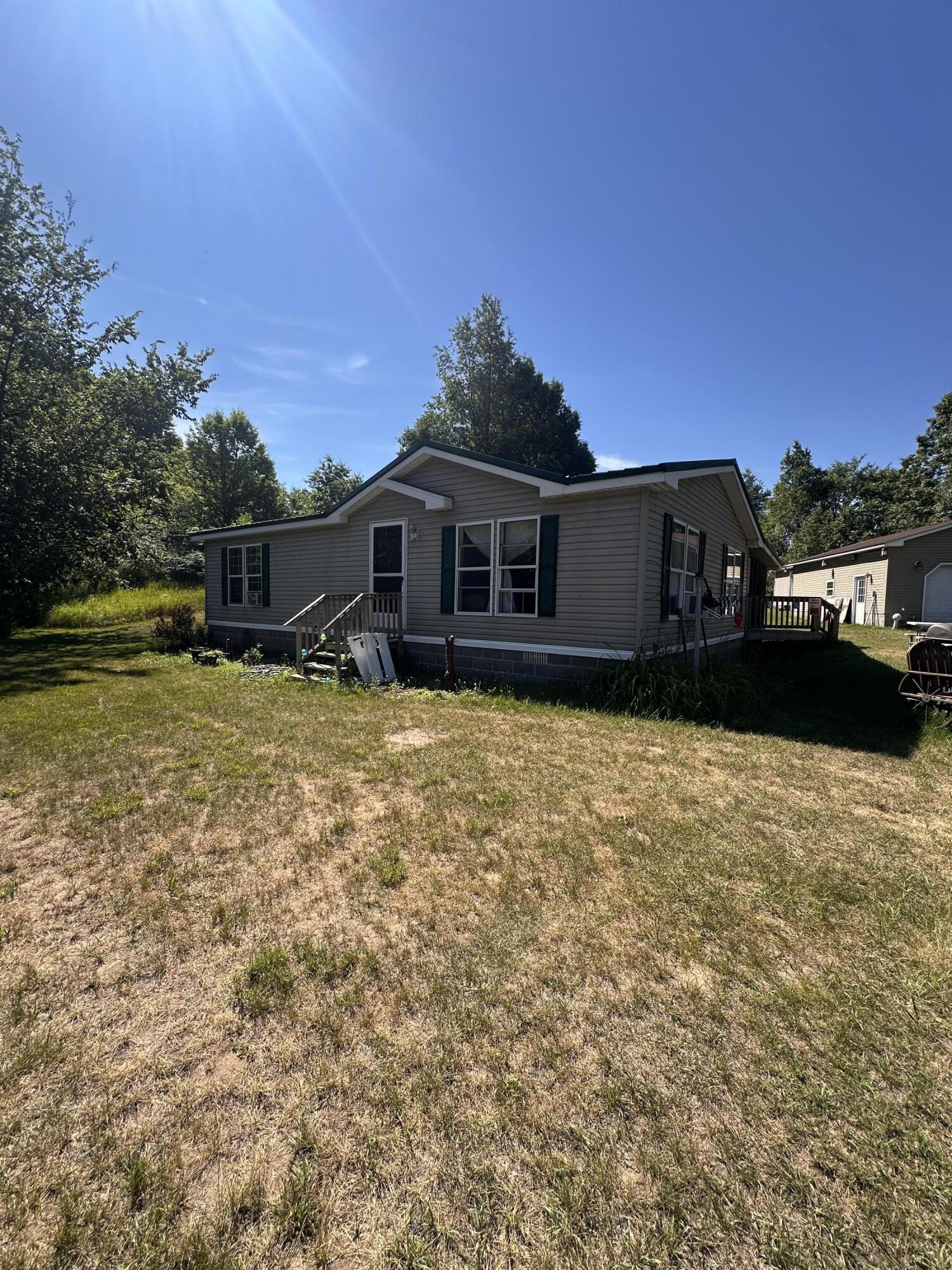 1887 East Fish Road Hesperia, MI 49421 - Photo 2 of 42 IMG_3185
