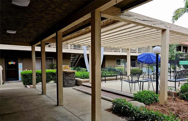 $431,000 | 611 South La Veta Park Circle, Unit CI228, Orange, CA 92868