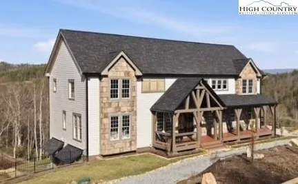 $1,380,000 | 457 Autumn Leaf Way, Crumpler, NC 28617