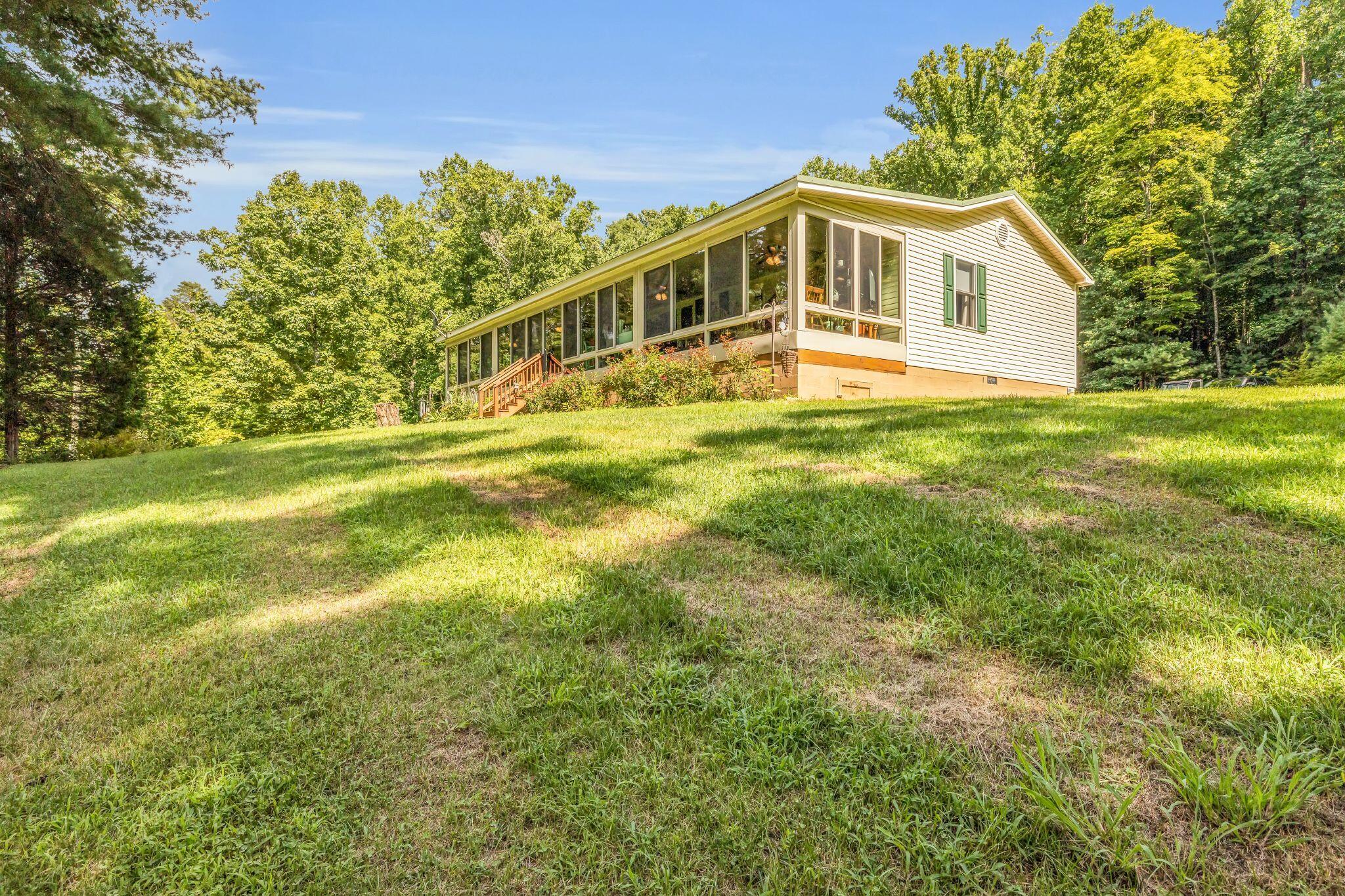 2124 Reed Lane Soddy Daisy, TN 37379 - Photo 23 of 25 Reed 9