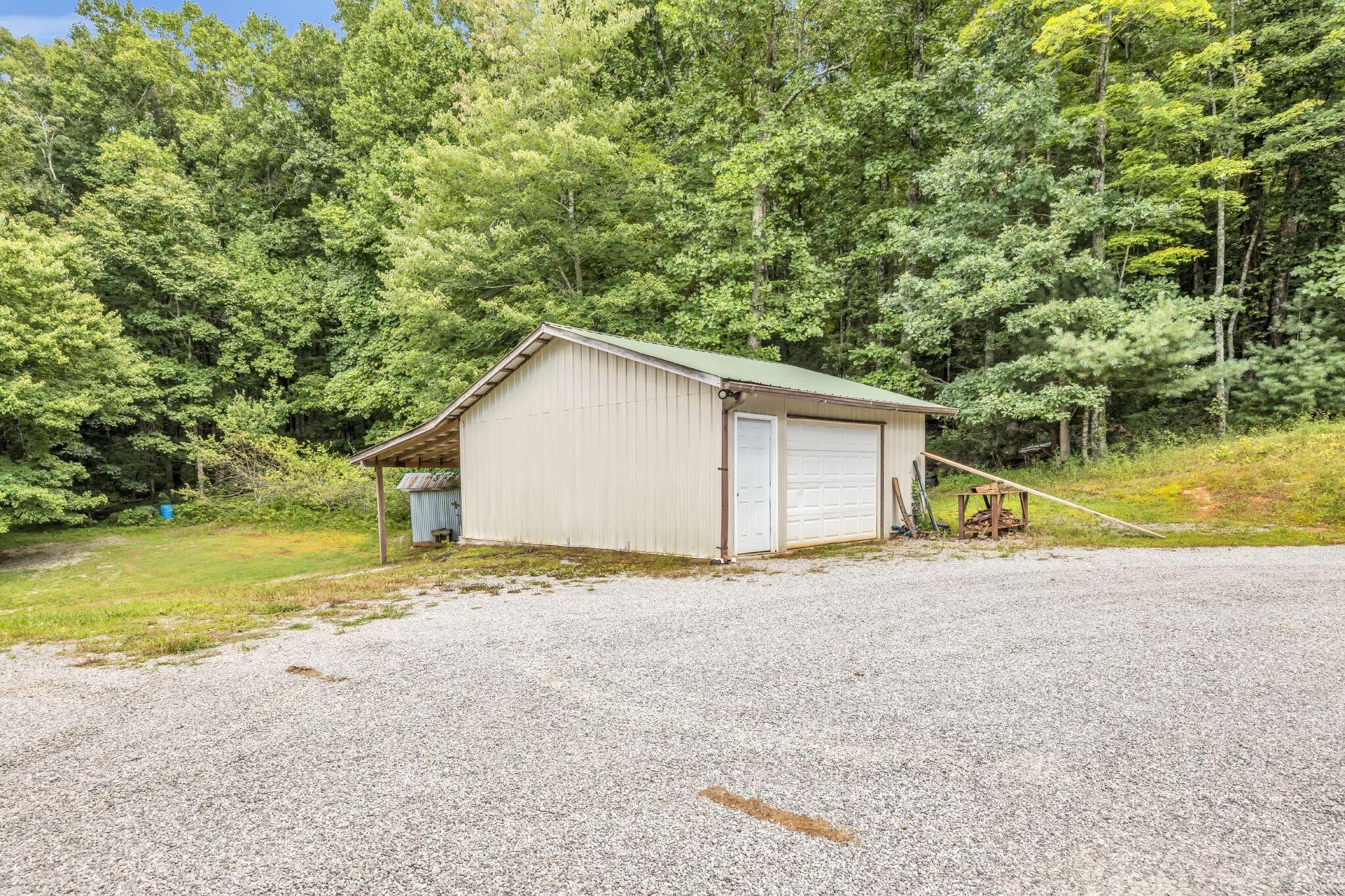 2124 Reed Lane Soddy Daisy, TN 37379 - Photo 25 of 25 Reed 27