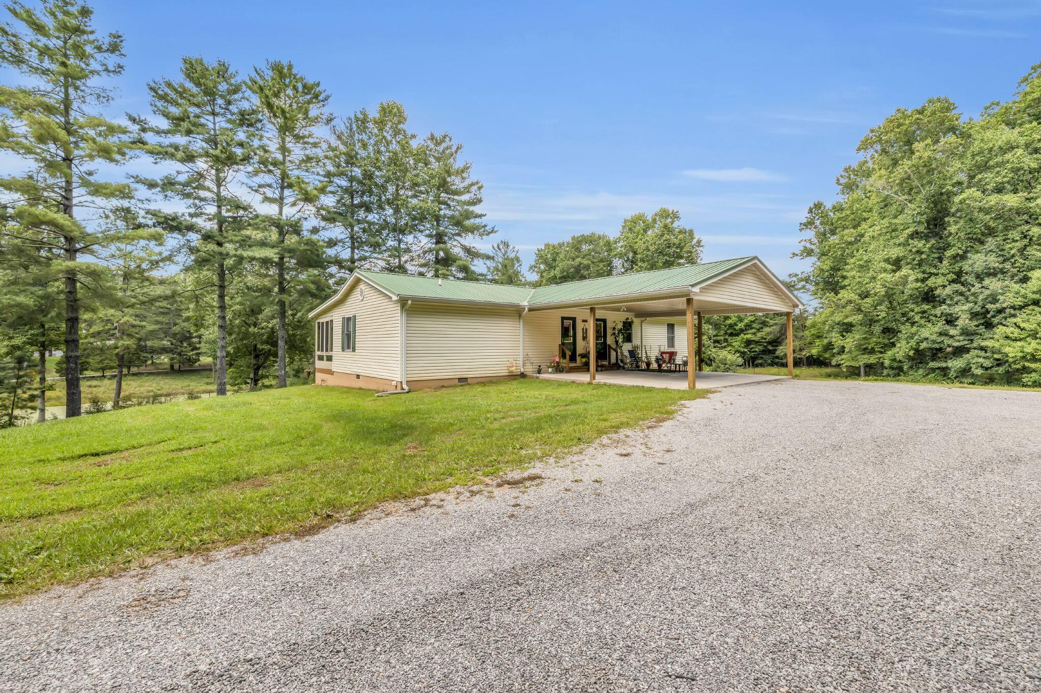 2124 Reed Lane Soddy Daisy, TN 37379 - Photo 5 of 25 Reed 3