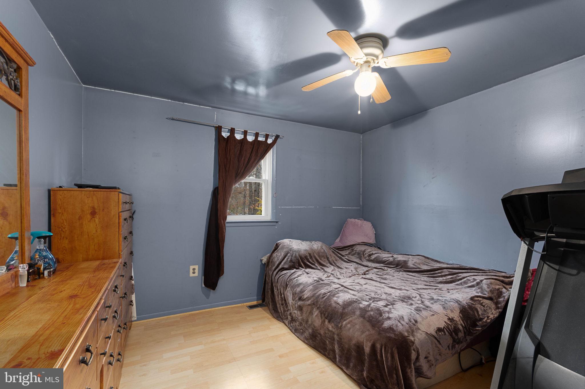 1734 Highland Road Williamstown, NJ 08094 - Photo 16 of 33 Upstairs bedroom 3