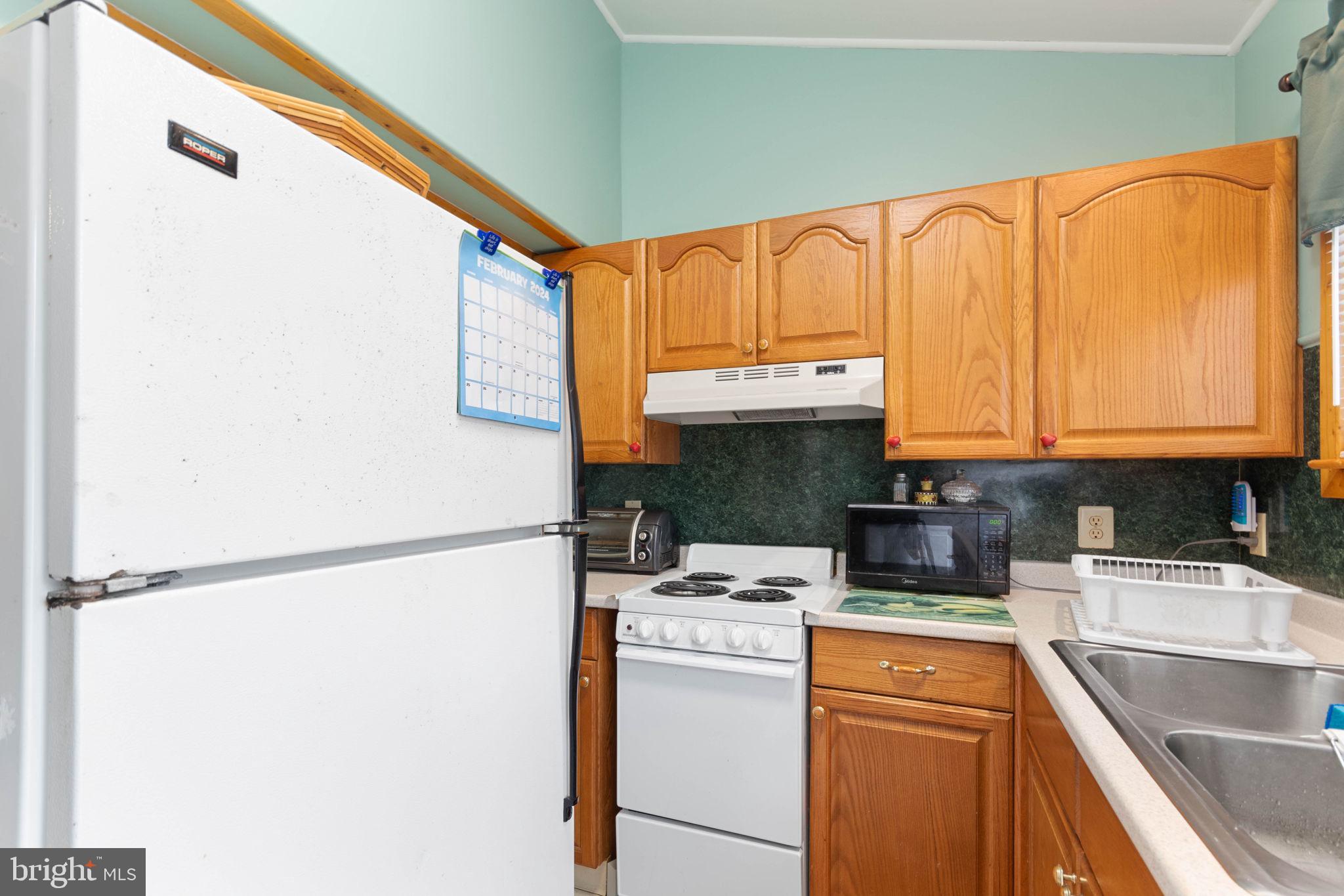 1734 Highland Road Williamstown, NJ 08094 - Photo 21 of 33 Downstairs kitchenette