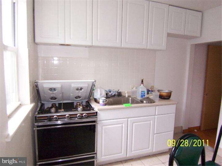 2433 West Ritner Street Philadelphia, PA 19145 - Photo 6 of 14 Gallery Image 6
