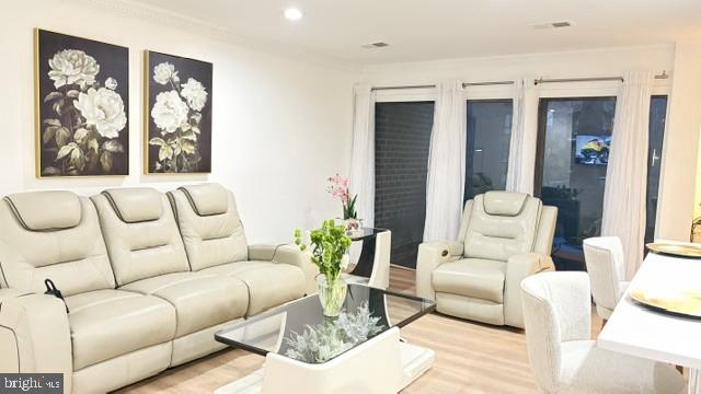 11252 Chestnut Grove Square, Unit 26 Reston, VA 20190 - Photo 4 of 28