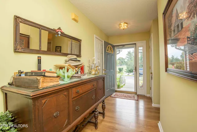 $329,900 | 100 Del Rio Lane, Lenoir City, TN 37771