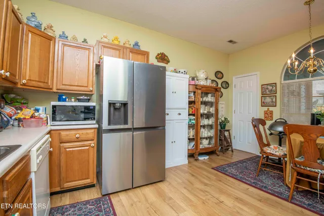 $329,900 | 100 Del Rio Lane, Lenoir City, TN 37771