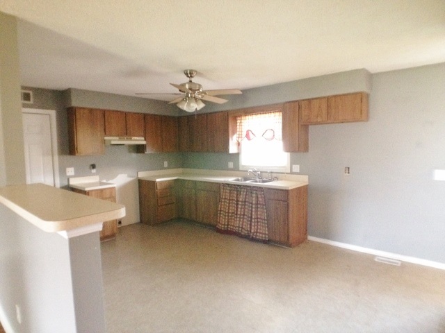7882 Oak Grove Road Newburgh, IN 47630 - Photo 6 of 32 Gallery Image 6