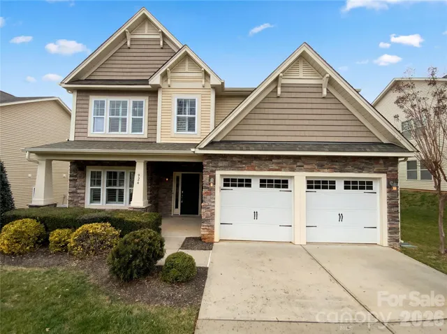 $560,000 | 924 Forbes Road, Fort Mill, SC 29707