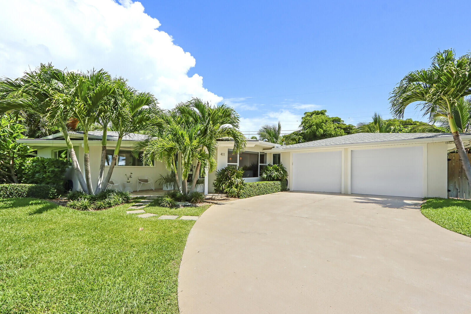 411 Apollo Drive Juno Beach, FL 33408 - Photo 3 of 35 3