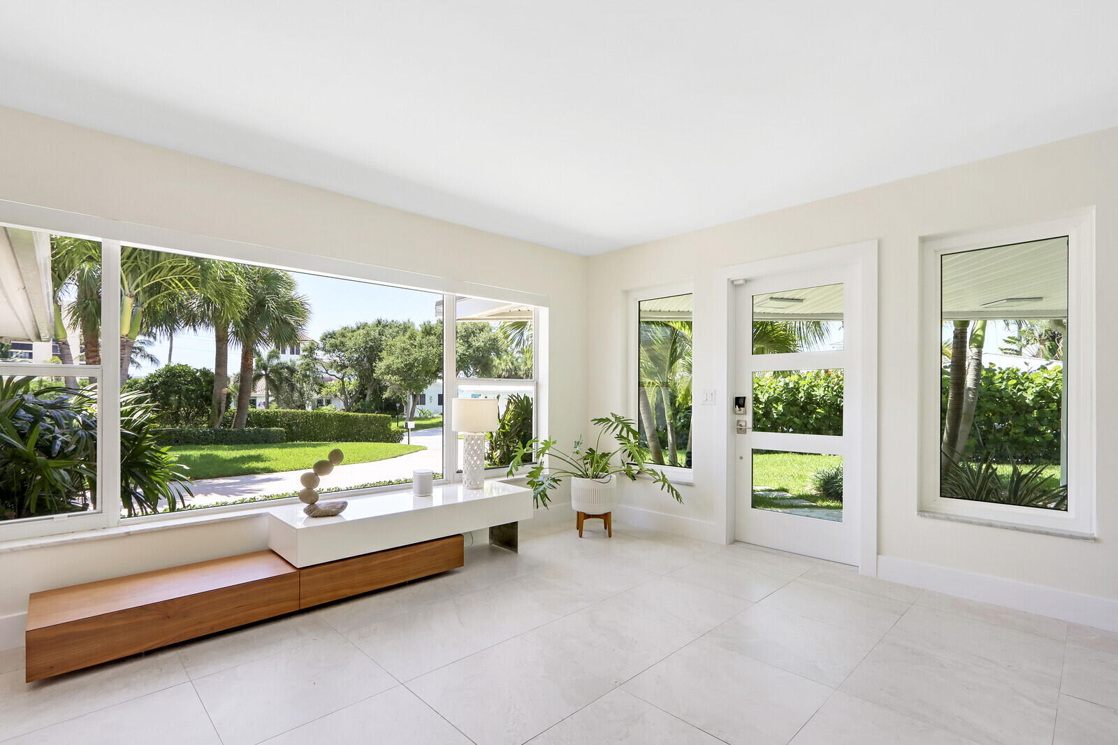 411 Apollo Drive Juno Beach, FL 33408 - Photo 6 of 35 6