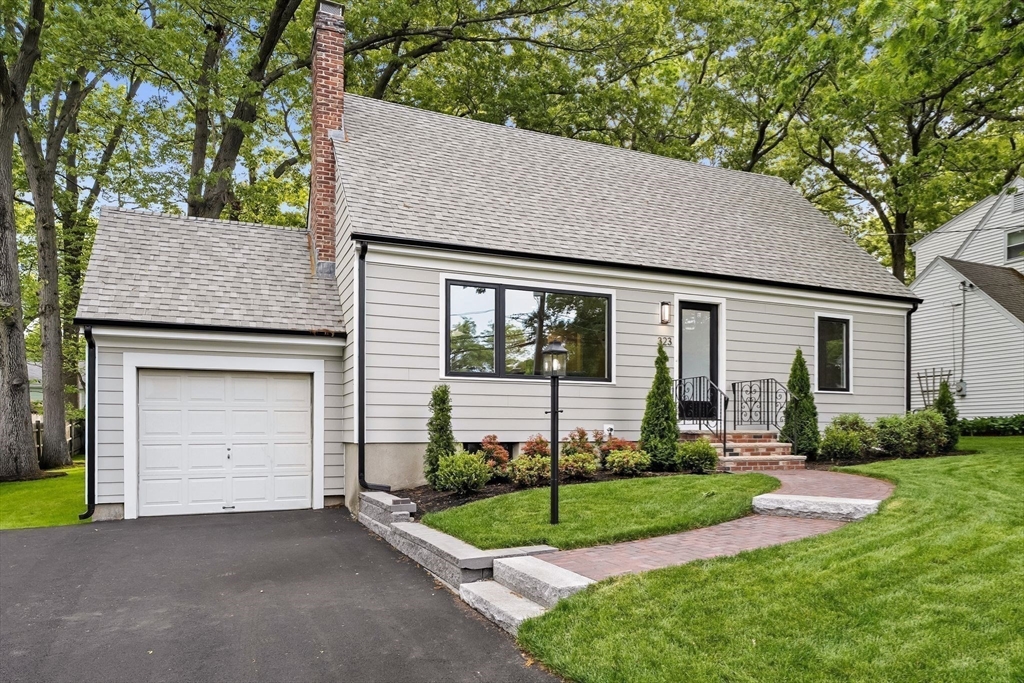 323 Ridge Street Arlington, MA 02474 - Photo 1 of 38 Gallery Image 1