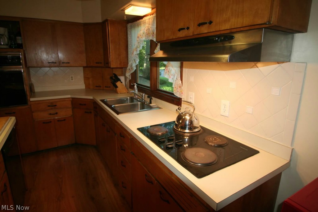 3512 Fenley Road Cleveland, OH 44121 - Photo 12 of 25 Gallery Image 12