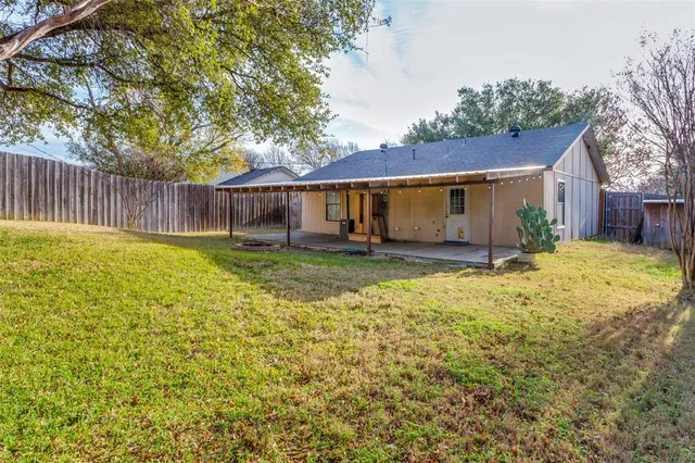 $195,000 | 616 Black Hills Drive, Burleson, TX 76028