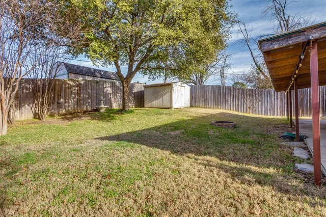 $195,000 | 616 Black Hills Drive, Burleson, TX 76028