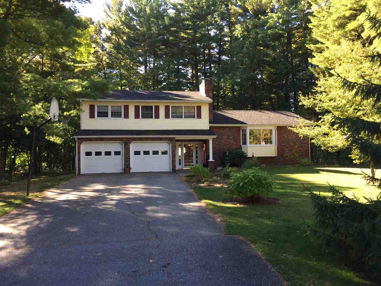 16 Woodbine Road Shelburne, VT 05482 - Photo 1 of 34 Gallery Image 1