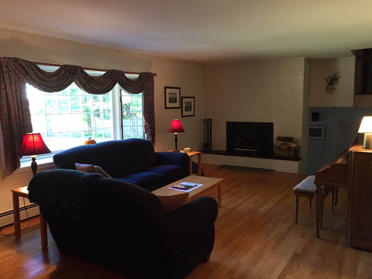 16 Woodbine Road Shelburne, VT 05482 - Photo 3 of 34 Gallery Image 3