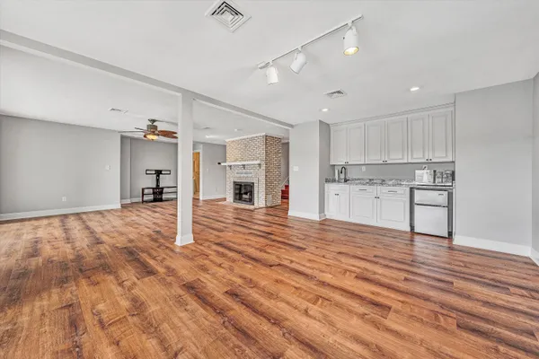 $1,295,000 | 30 Island Green Circle, Unit 22, Penhook, VA 24137