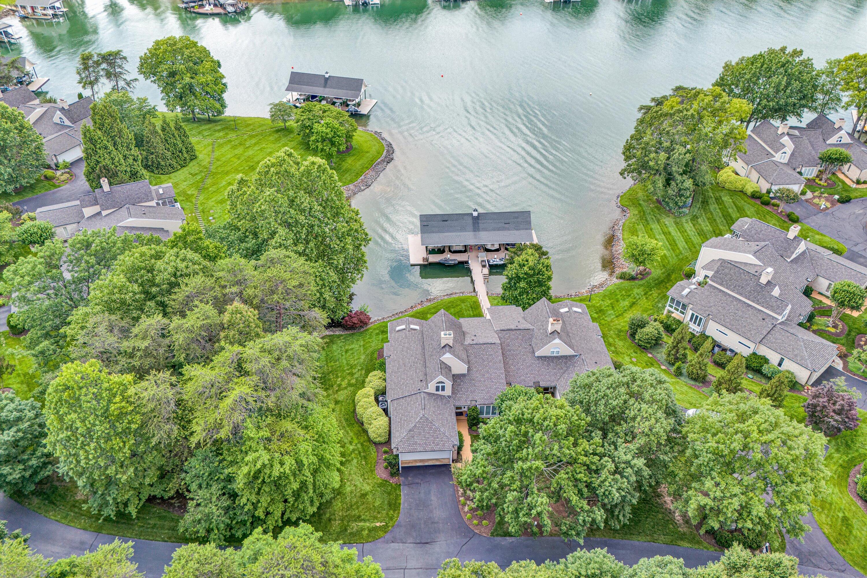 30 Island Green Circle, Unit 22 Penhook, VA 24137 - Photo 42 of 53 45-DJI_20250609153816_0142