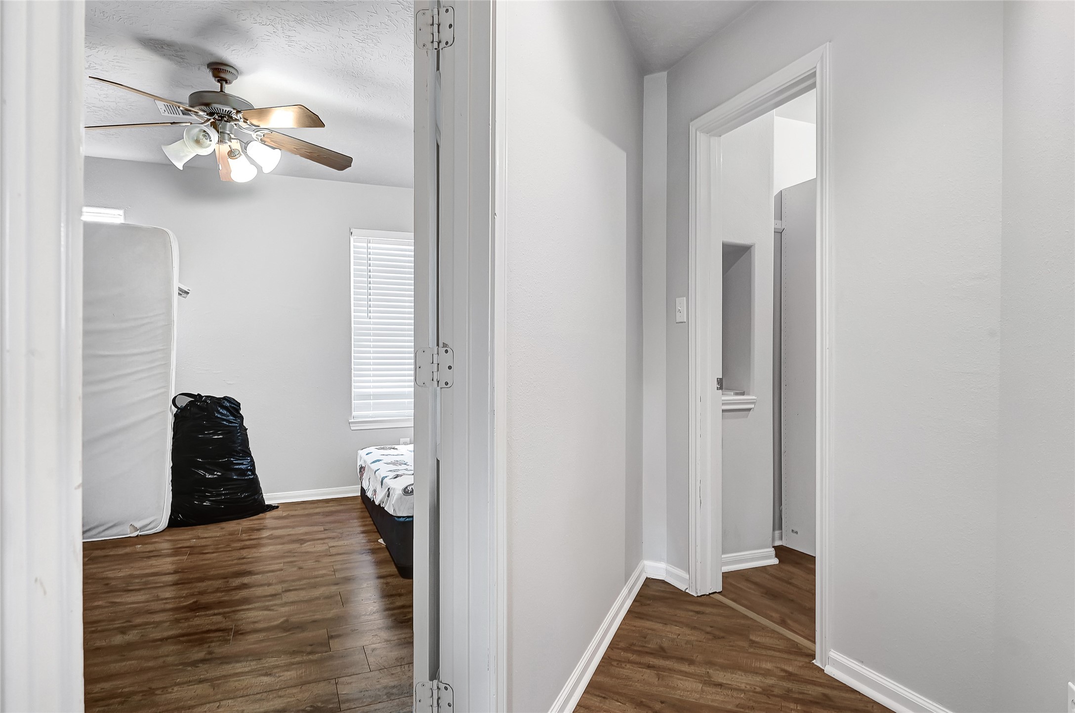 6613 Whitton Drive Houston, TX 77085 - Photo 21 of 28