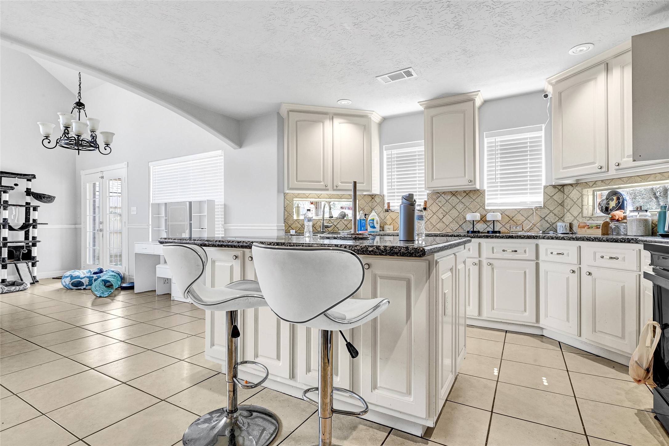 6613 Whitton Drive Houston, TX 77085 - Photo 4 of 28