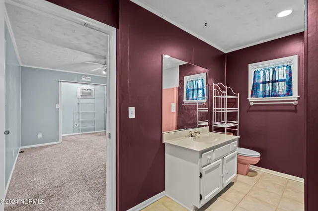 $2,000 | 410 Spartanburg Avenue, Carolina Beach, NC 28428