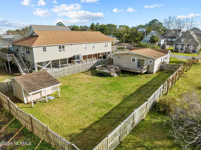 $2,000 | 410 Spartanburg Avenue, Carolina Beach, NC 28428