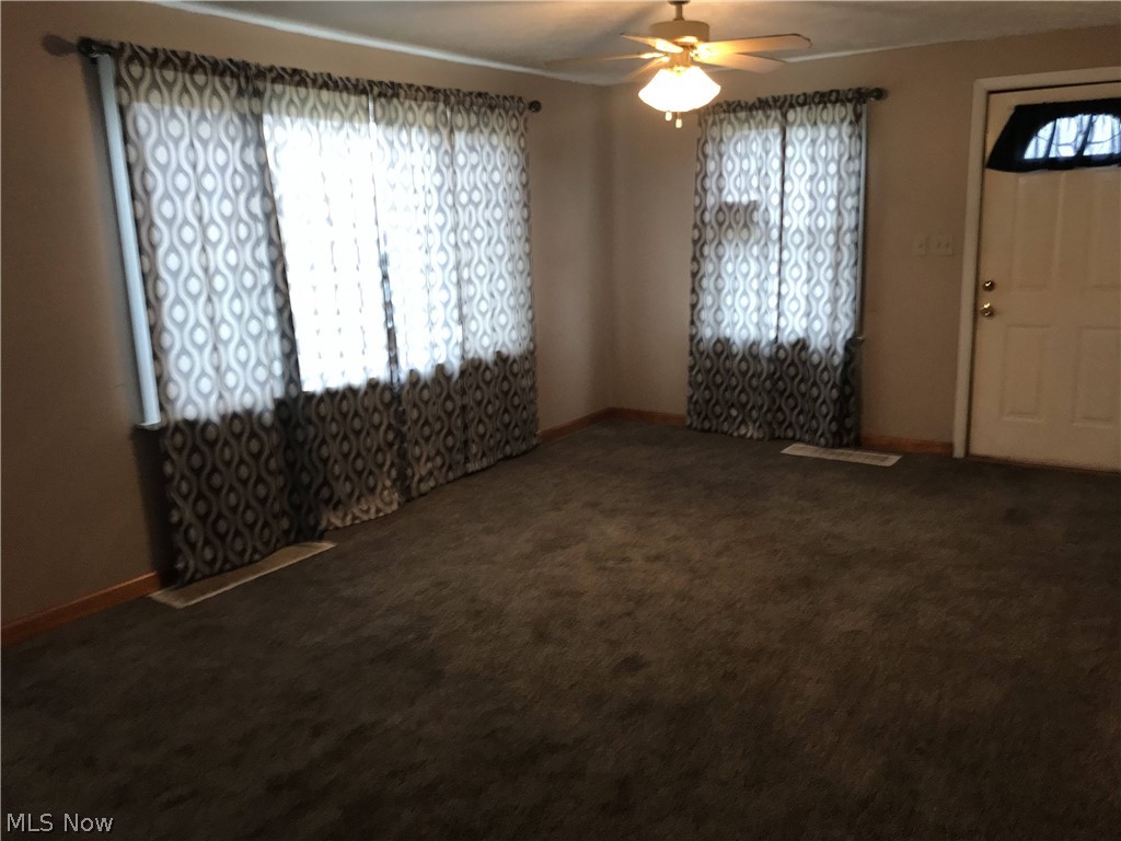 1260 Raff Road Southwest Canton, OH 44710 - Photo 2 of 16 Living room