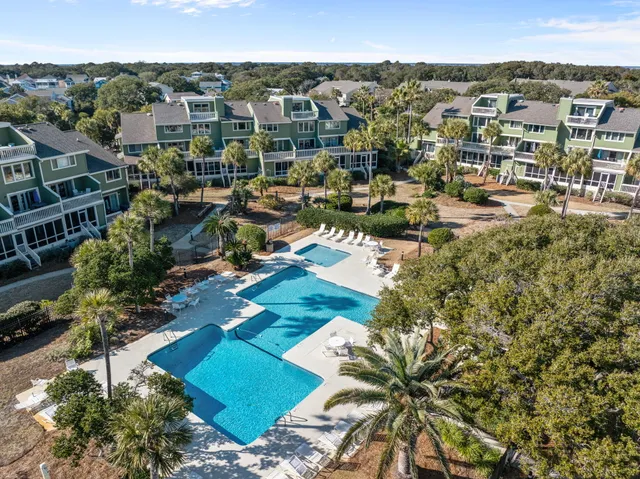 $1,100,000 | 7000 Palmetto Drive, Unit 4D, Isle of Palms, SC 29451