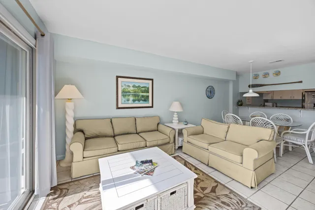 $1,100,000 | 7000 Palmetto Drive, Unit 4D, Isle of Palms, SC 29451