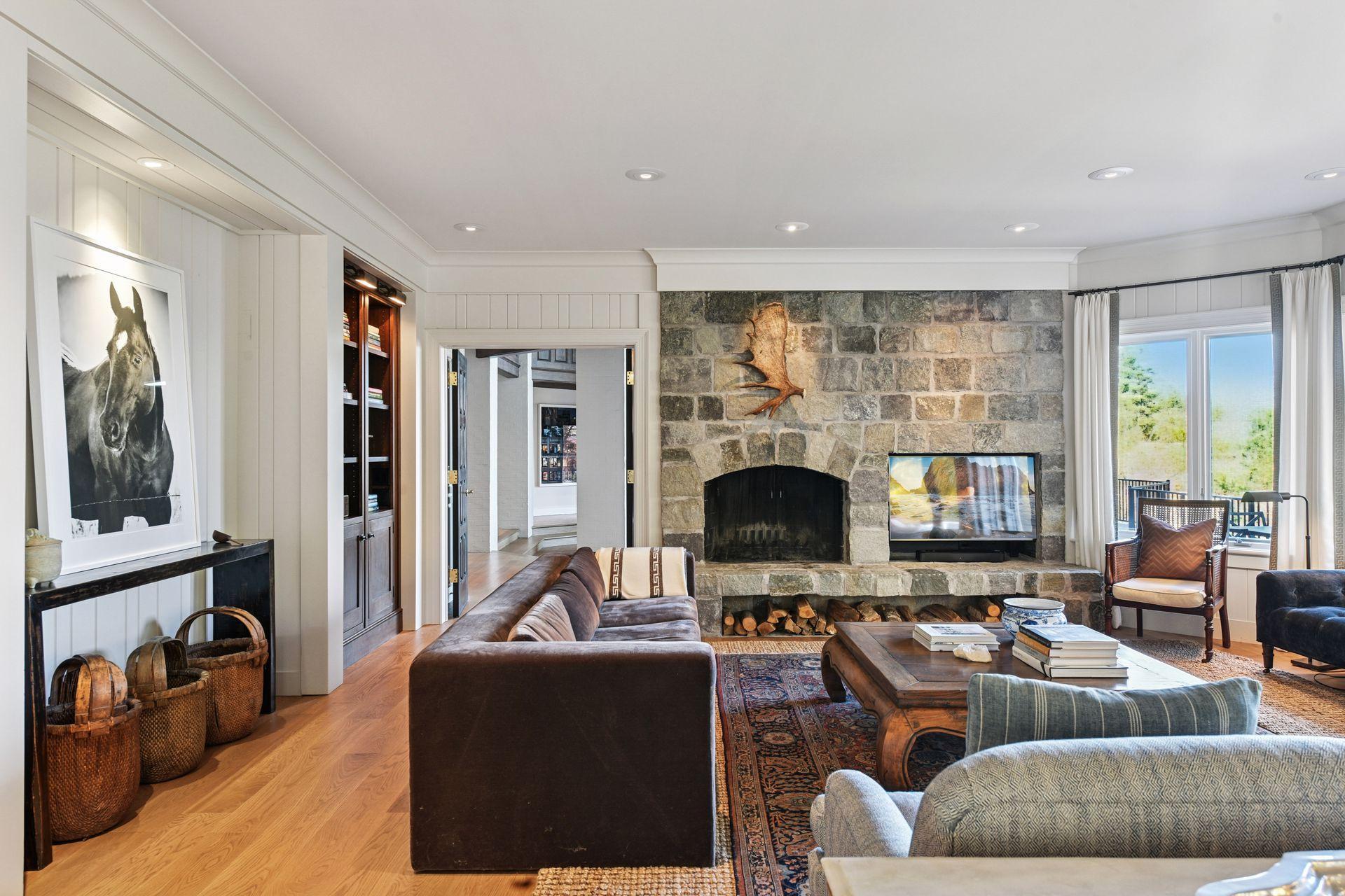 2505 Cedar Point Drive Wayzata, MN 55391 - Photo 13 of 81