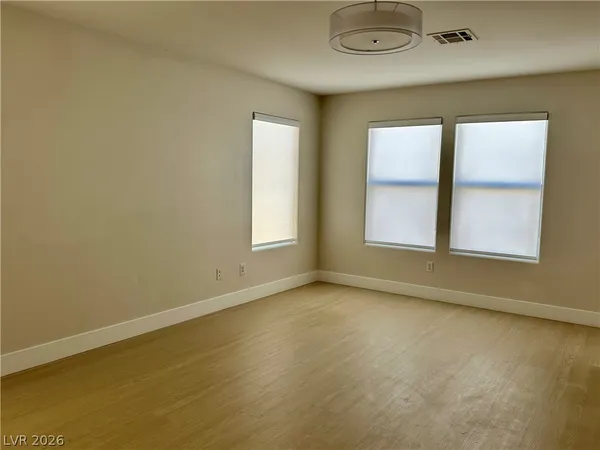 $2,500 | 5352 Magnolia Crossing Street, Las Vegas, NV 89148