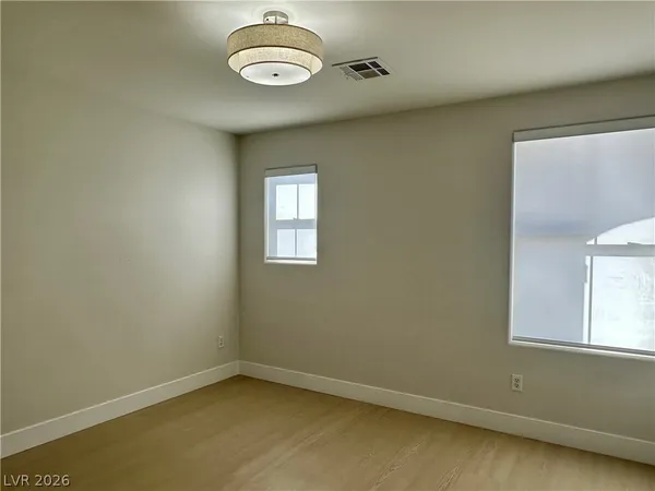 $2,500 | 5352 Magnolia Crossing Street, Las Vegas, NV 89148