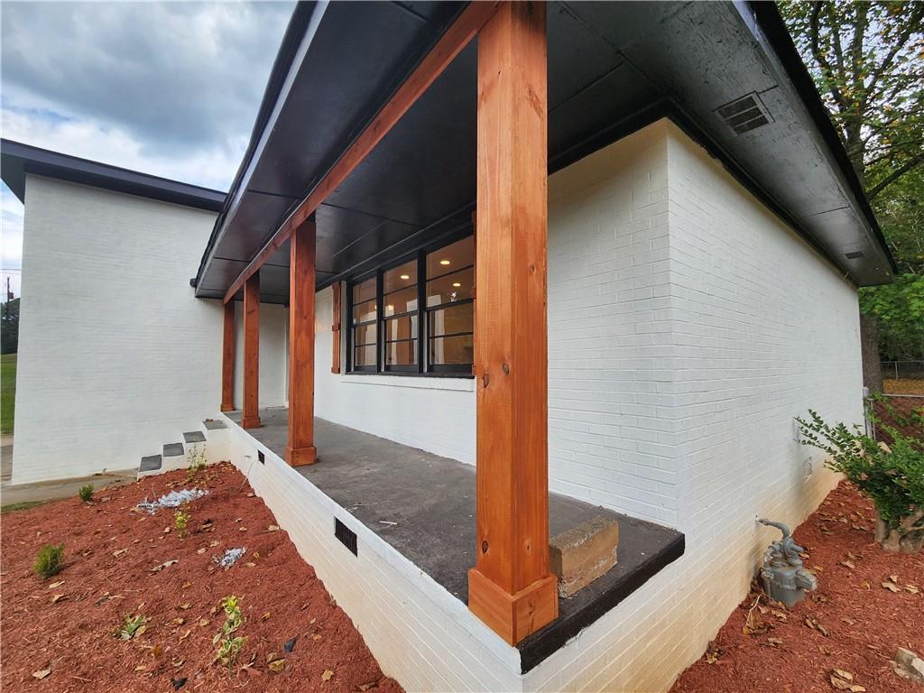 2310 Titan Ridge Drive Decatur, GA 30035 - Photo 3 of 39