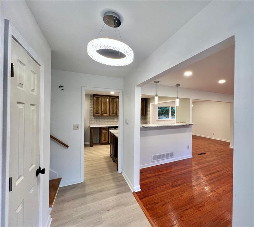 2310 Titan Ridge Drive Decatur, GA 30035 - Photo 6 of 39