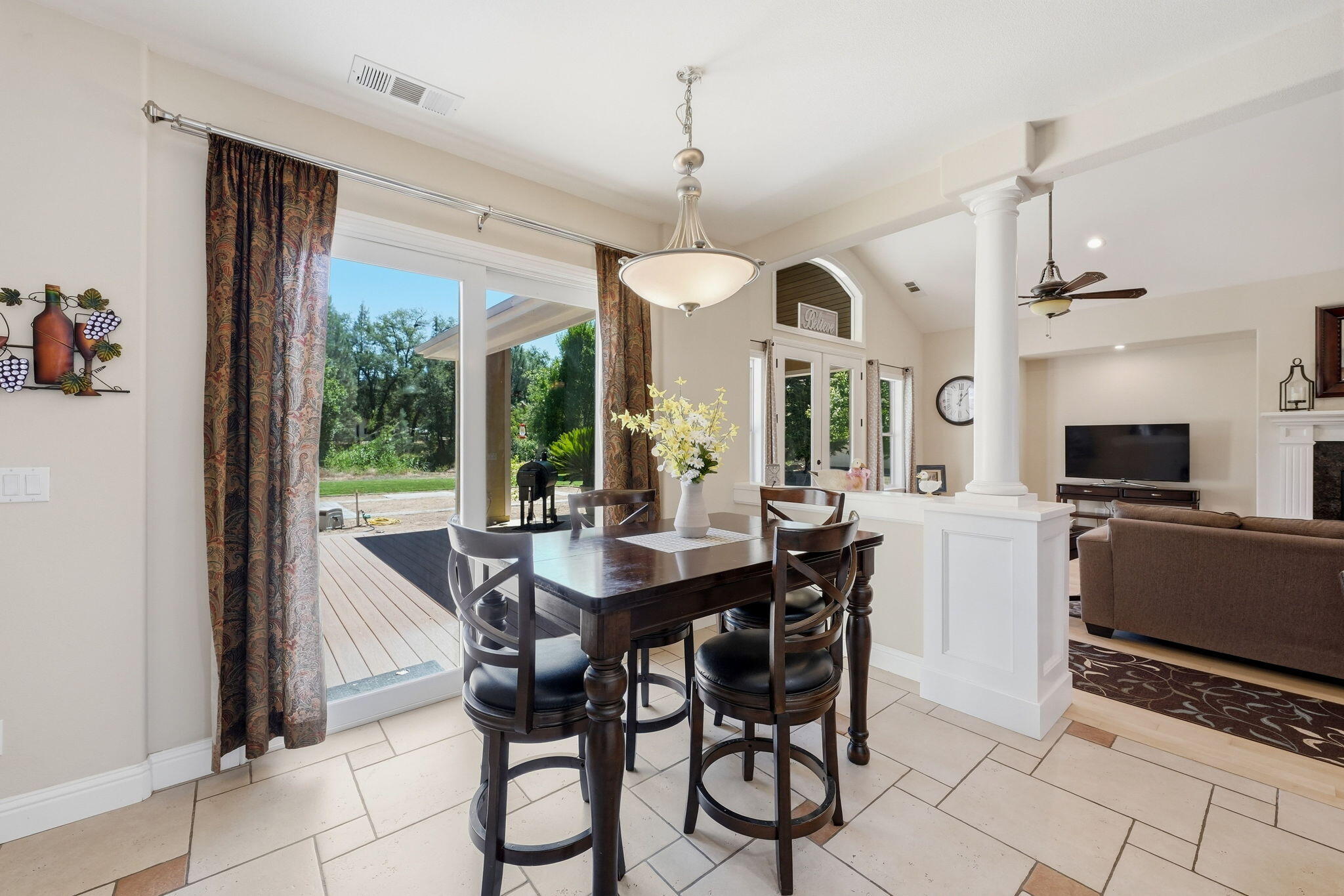 22171 Meyer Road Bella Vista, CA 96008 - Photo 9 of 25 16-web-or-mls-IMG-16-4
