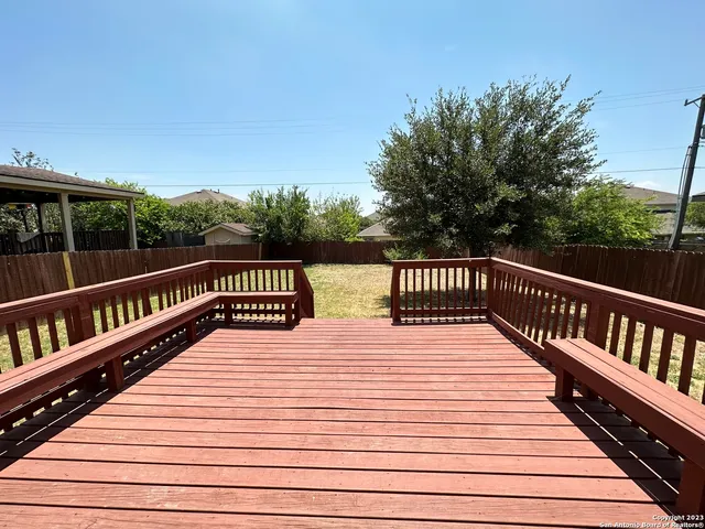 $2,100 | 9604 Dublin Green, San Antonio, TX 78254