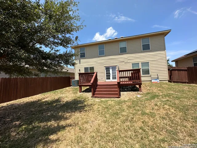 $2,100 | 9604 Dublin Green, San Antonio, TX 78254