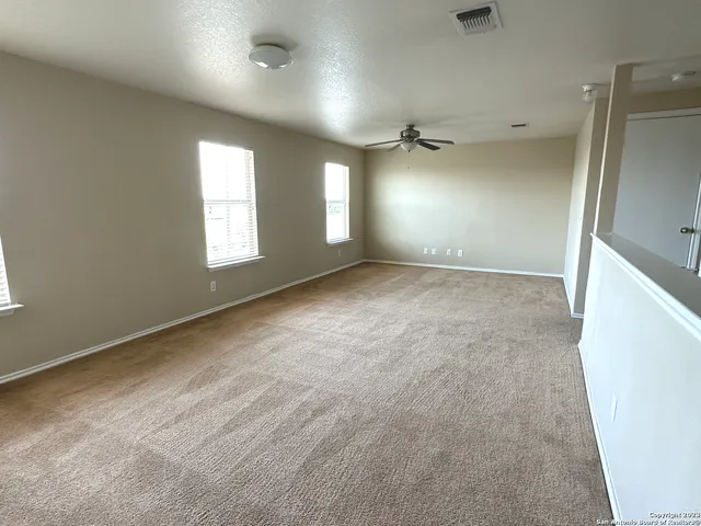 $2,100 | 9604 Dublin Green, San Antonio, TX 78254