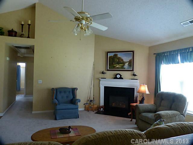 12512 Bravington Road Huntersville, NC 28078 - Photo 2 of 13
