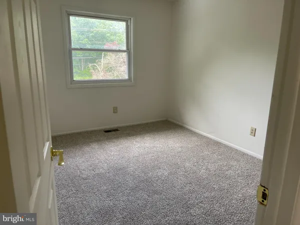 $2,000 | 9 Marcia Court, Unit 9, Sicklerville, NJ 08081