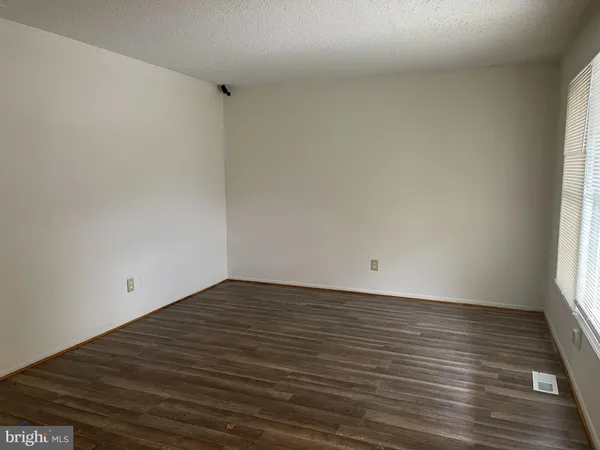 $2,000 | 9 Marcia Court, Unit 9, Sicklerville, NJ 08081