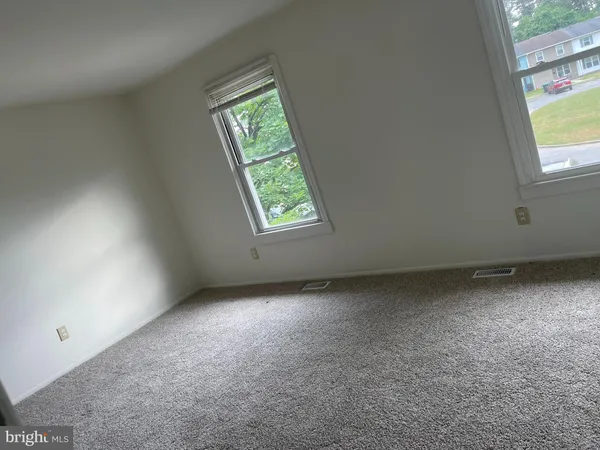 $2,000 | 9 Marcia Court, Unit 9, Sicklerville, NJ 08081