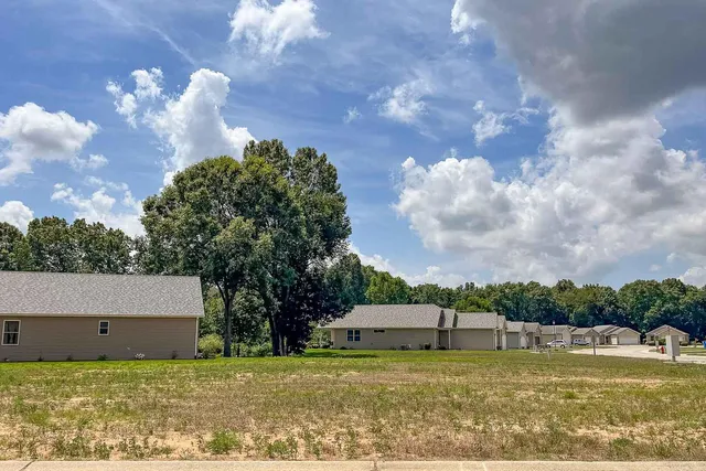 $74,900 | 2802 Primrose Court, Niles, MI 49120