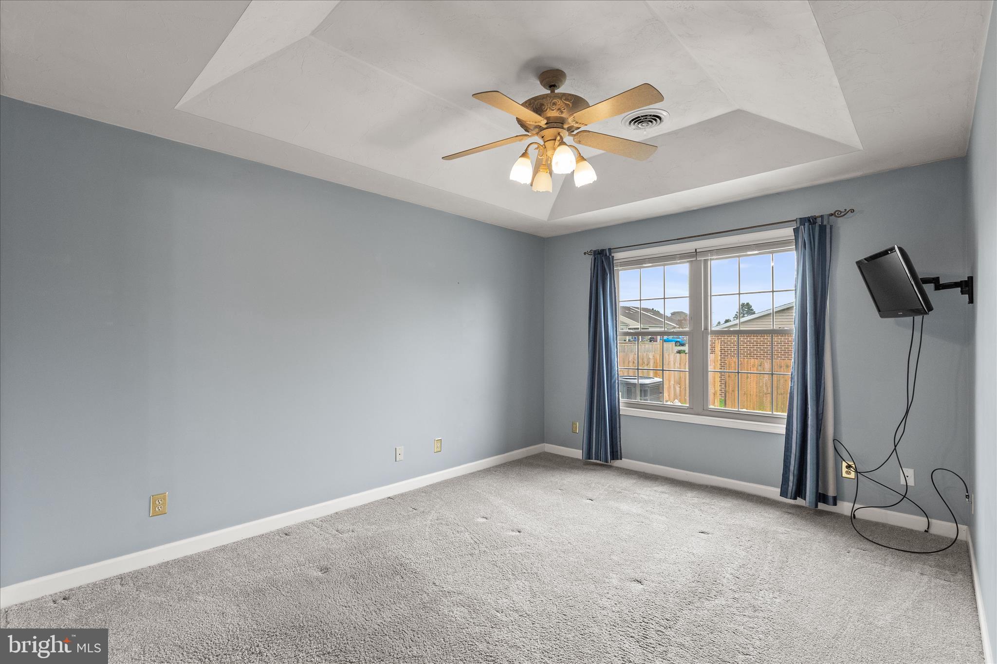 714 Randolph Street Hanover, PA 17331 - Photo 14 of 33 a view of an empty room with a window