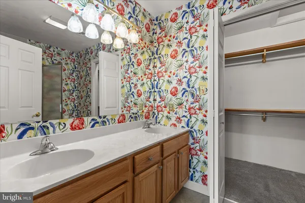 $250,000 | 714 Randolph Street, Hanover, PA 17331