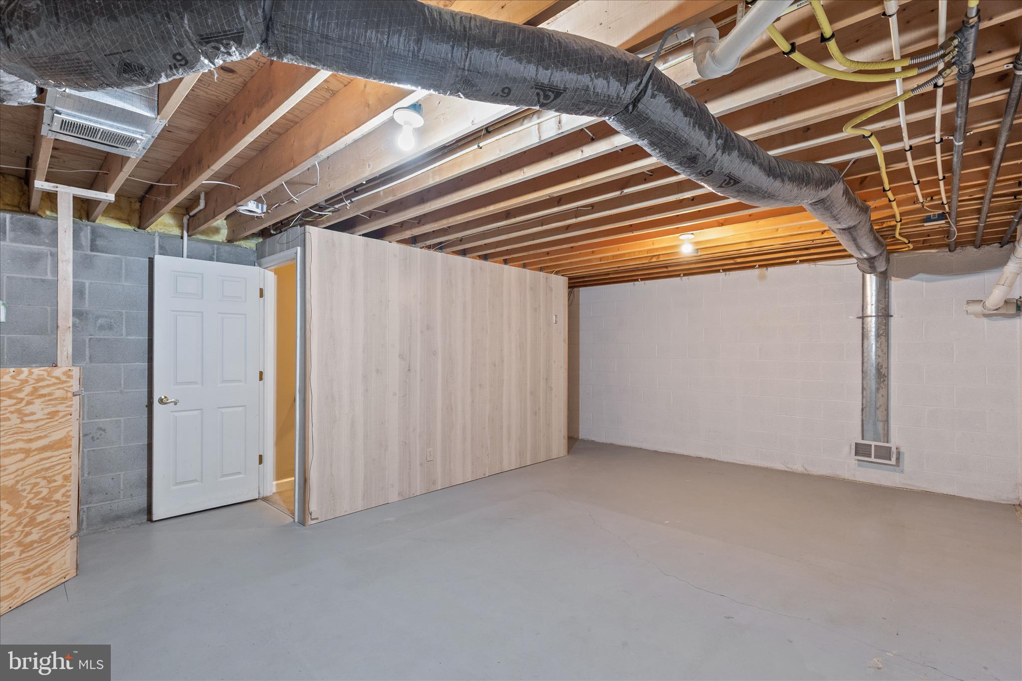 714 Randolph Street Hanover, PA 17331 - Photo 26 of 33 a view of small space