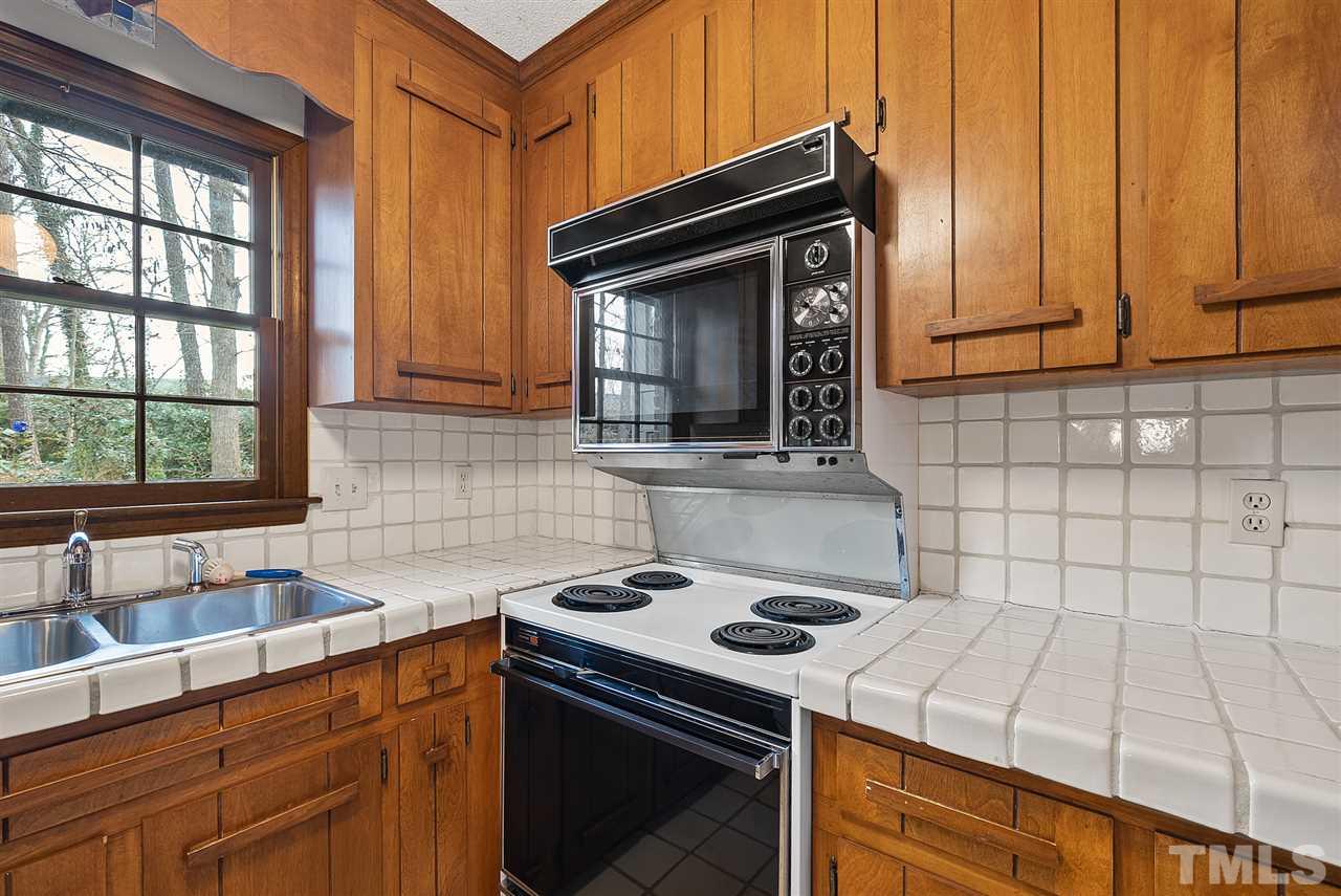 8505 Valley Brook Drive Raleigh, NC 27613 - Photo 14 of 29 Gallery Image 14